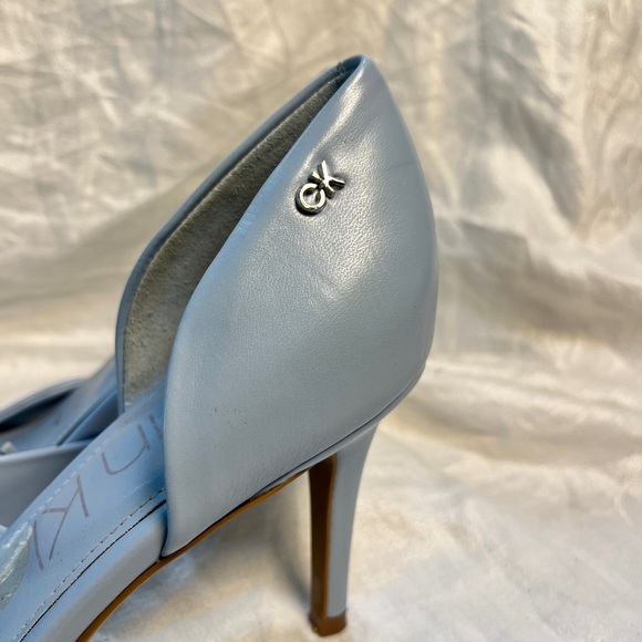 Elegant Blue Women's Heels - Picture 3 of 8